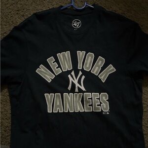 New York Yankees shirt